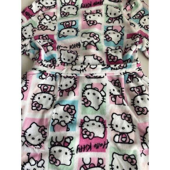 Sanrio Hello Kitty Soft Plush Short Belted Robe Women’s Sz XL With Pockets NEW - Picture 10 of 11